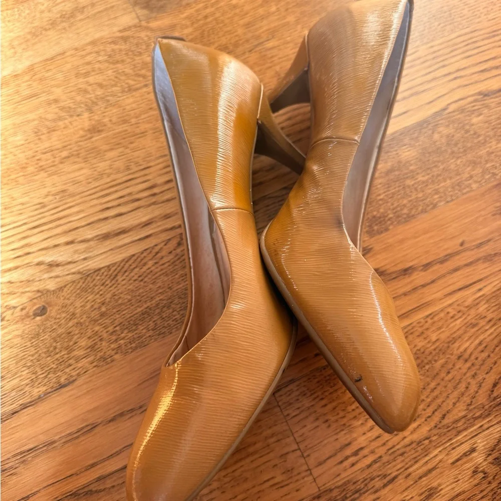 Michael Kors Pumps Nude 8M Mid‎ Heel Faux Leather Sophisticated Office Designer